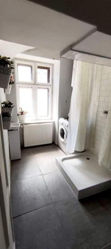 Godot Apartman Miskolc Exterior foto