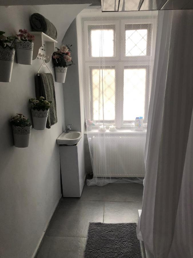 Godot Apartman Miskolc Exterior foto